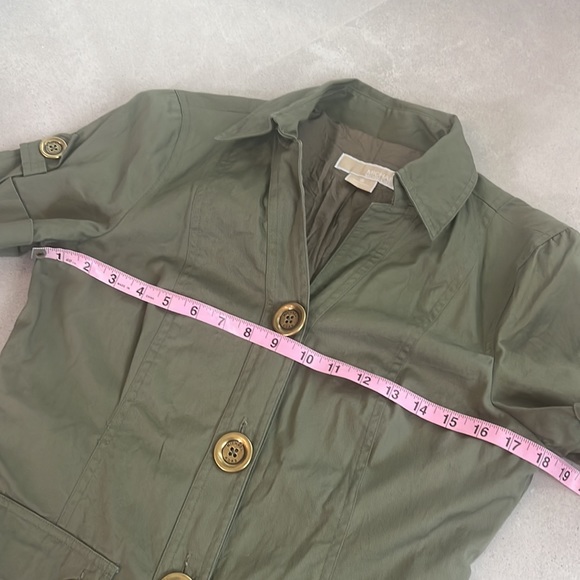 Dress by Michael Kors. - Picture 7 of 8